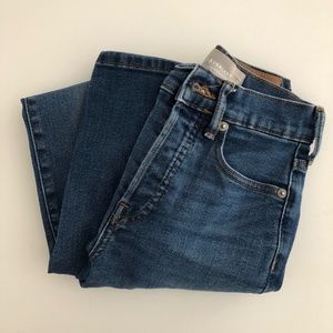 Everlane - High Rise Slim Straight Jean Regular